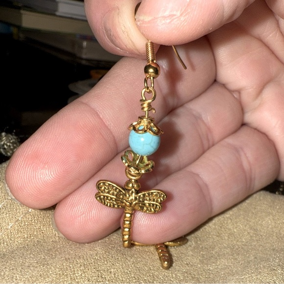 Gold plated dragonfly earrings with turquoise - Picture 3 of 3